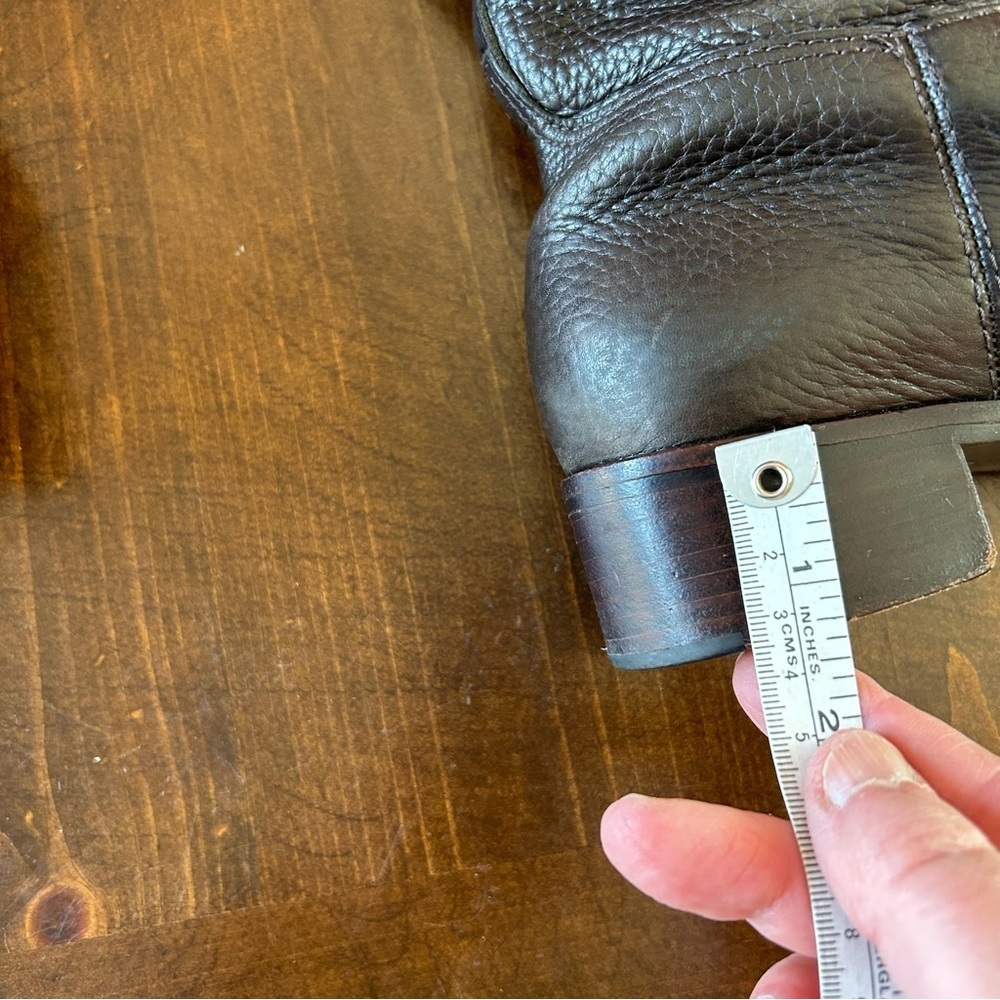 Tory Burch Keaton Chocolate Brown Leather Boots. Size 6. - Picture 16 of 16